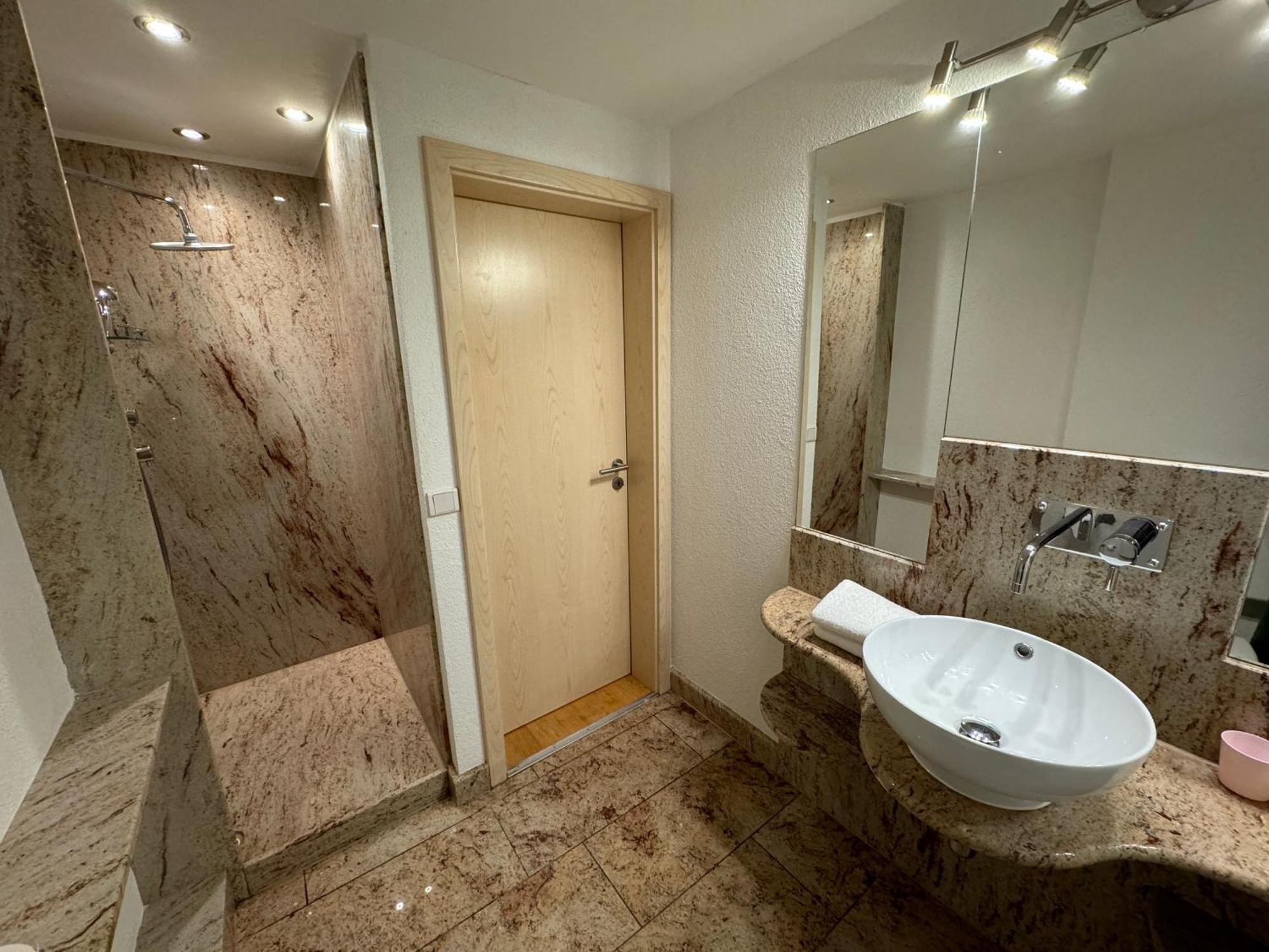 Ferienhaus Frei 4 Compact ฮินเทอร์ซาร์เทน ภายนอก รูปภาพ